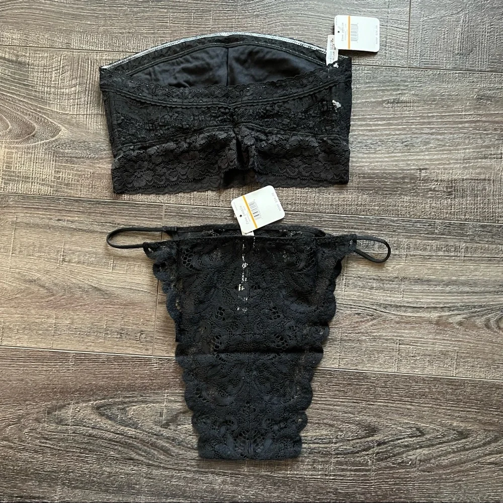 Free People Bralette and Panty (Lot of‎ 2)